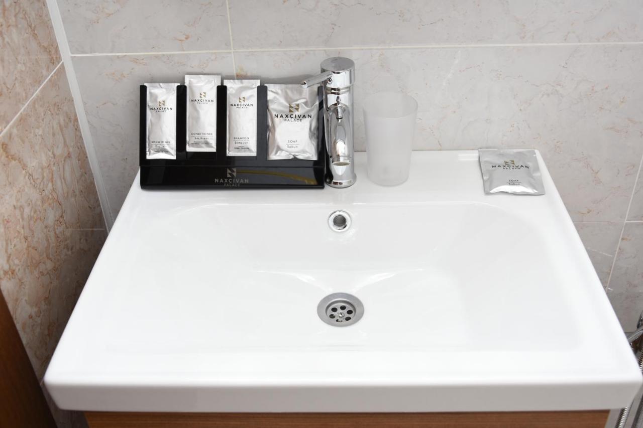 Xetai Naxcivan Palace Hotel מראה חיצוני תמונה